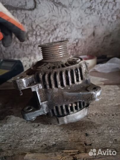 Генератор Toyota Camry XV30 2.4 2005