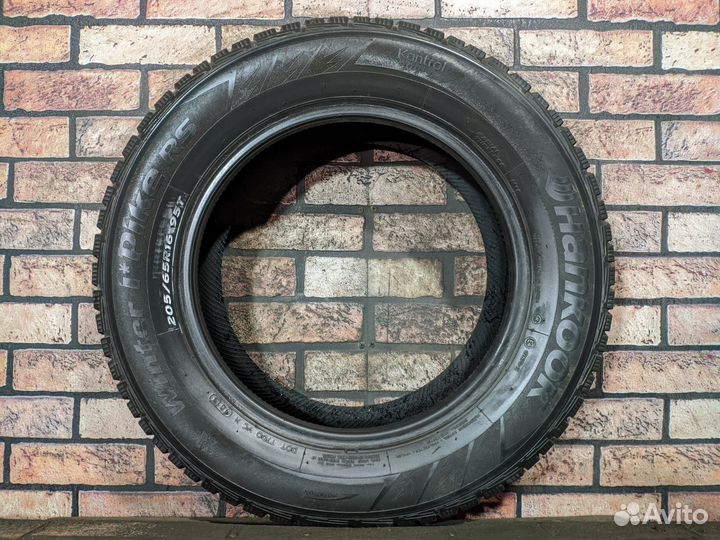Hankook Winter I'Pike RS W419 205/65 R16