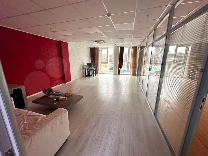 Офис с видом на Кубань, с ремонтом, 396 м2