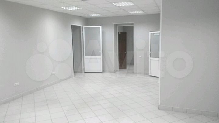 Офисное помещение 250 м²