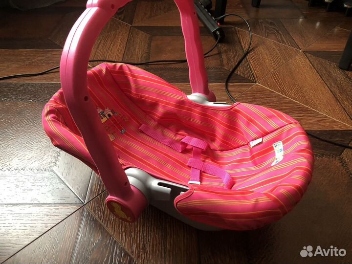 Коляска для кукол