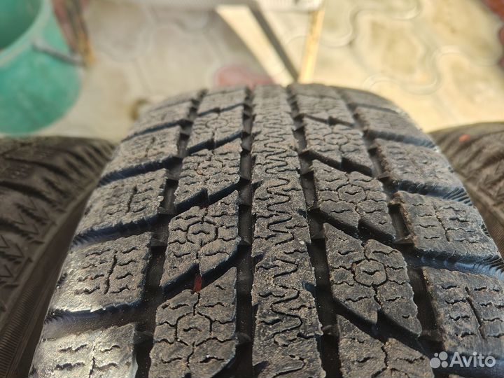 Toyo Observe GSi-5 175/65 R14 82Q