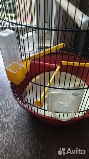 Большая клетка для птиц
