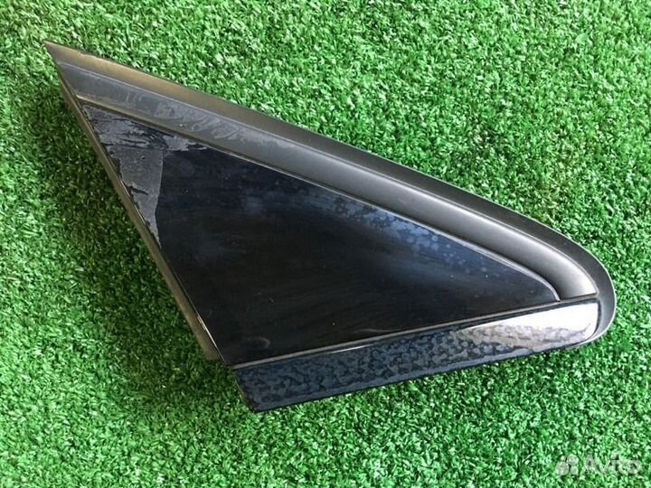 Уголок передний правый Mercedes-Benz B-Class W246