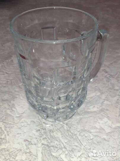 Пивные кружки и бокалы новые