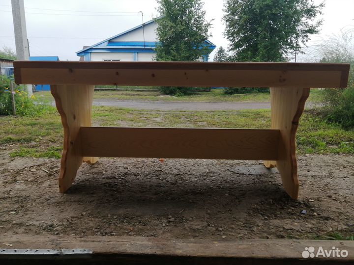 Кухонный стол