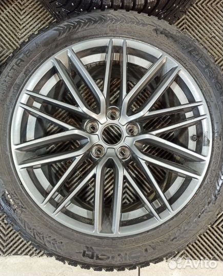 Колеса в сборе R18 зимние