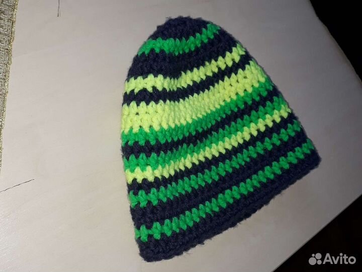 Шапка (в растаманском стиле)