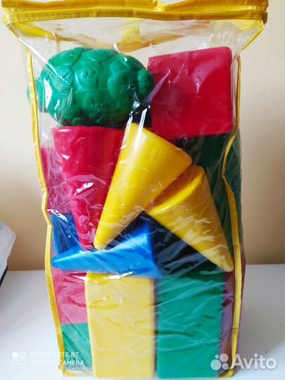 Детский конструктор пластик