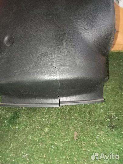 Кожух рулевой колонки Kia Spectra S6D 2007