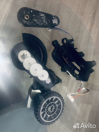 Запчасти на робот пылесос LG 6340