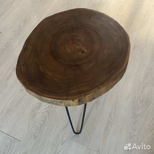 Журнальный столик