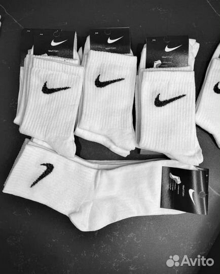 Носки nike высокие белые