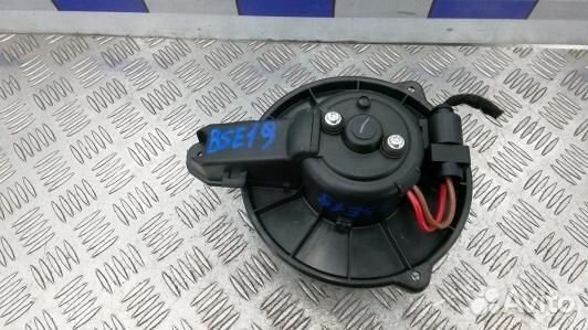 Моторчик печки audi A6 C5 (BSE19KK01)