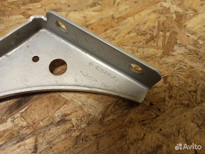 Петли крышки багажника Renault Symbol