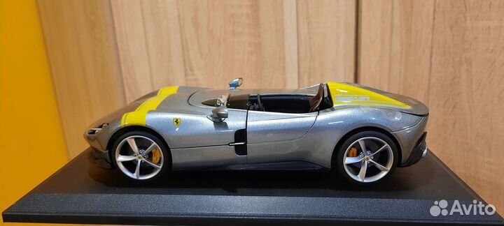 Ferrari Monza SP1 2019 1:18 Bburago