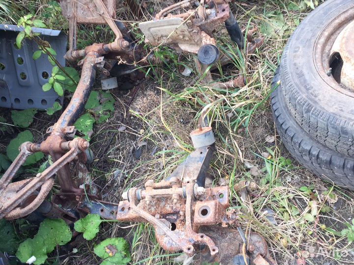 Передняя балка на Ниву