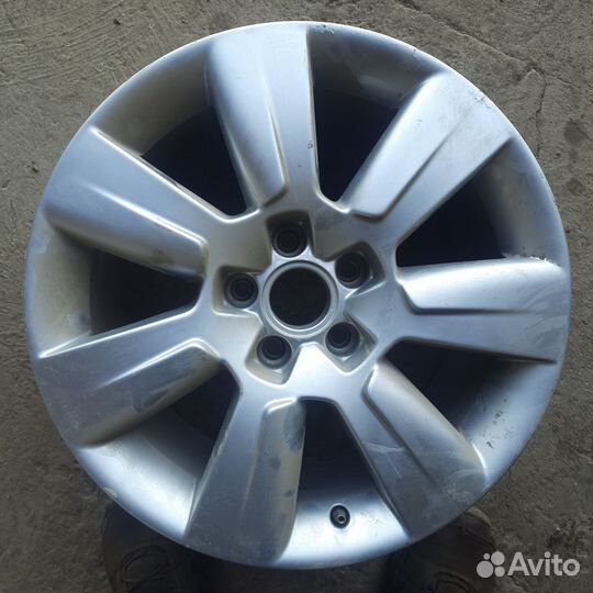 Литье диски r 17 на ауди а6 с6