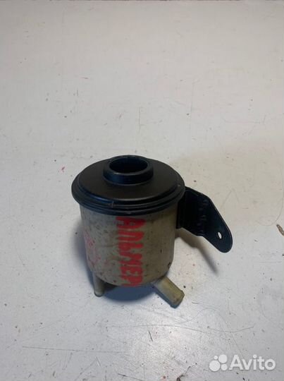 Бачок гидроусилителя Nissan Bluebird U14