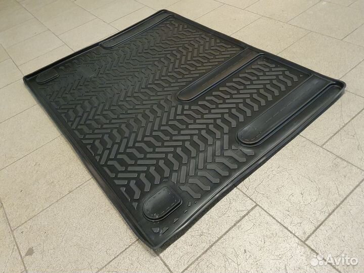 Коврик в багажник Mercedes Vito W447 (2014-н.в.)