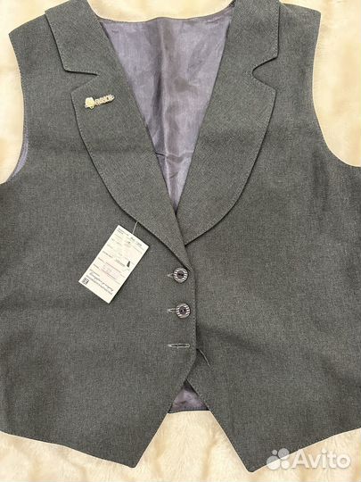 Жилетка школьная для девочки 128 рост 134 рост