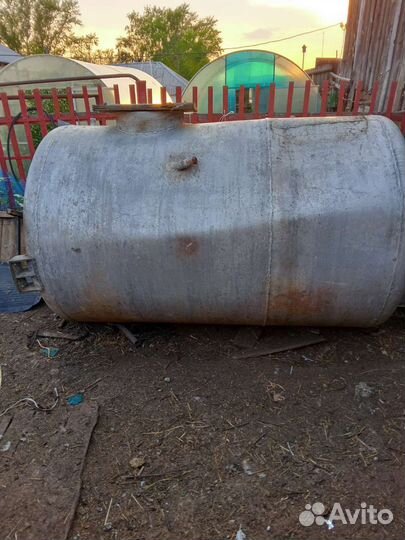 Ёмкость 1.800куба