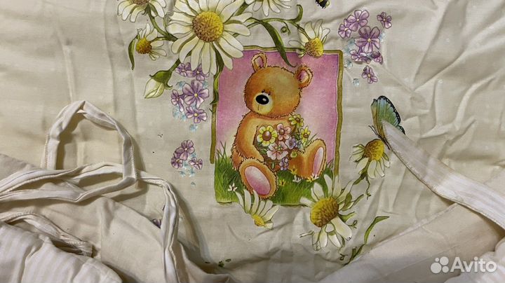 Мягкий бортик в кроватку