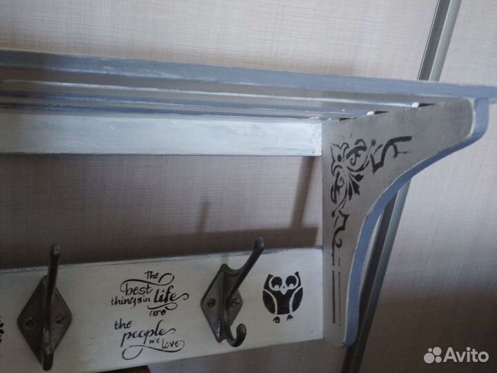 Вешалка ретро