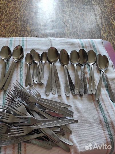 Ложки 80 р шт, чайные 40 р, десерт. 60р вилки 70 р