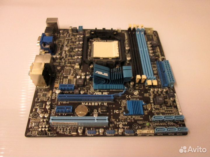 Материнская плата