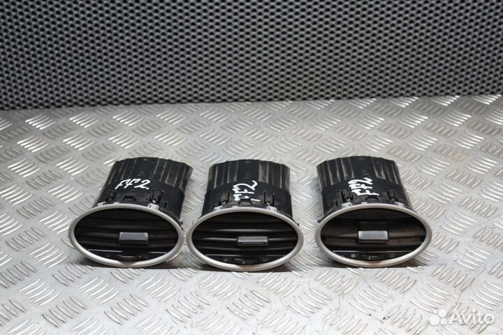 Дефлектор воздушный Ford Focus