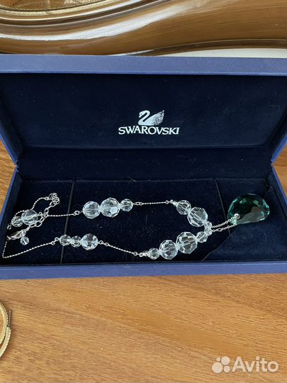 Swarovski колье