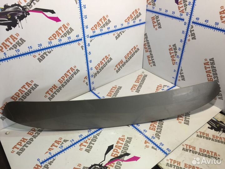 Мерседес E-Класс Спойлер крышки багажника