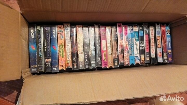 Видеокассеты vhs, поштучно и 