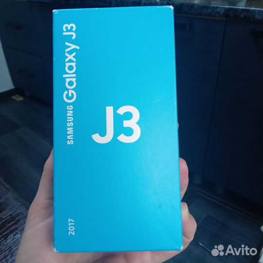 Samsung Galaxy J3 (2017), 2/16 ГБ