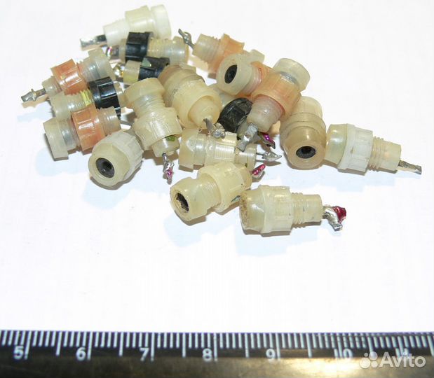 Гнездо (гнёзда) однополюсное Г1,6Б штекеры мш-1