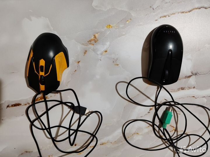 Компьютерная клавиатура и мышка