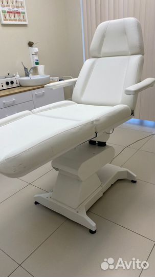 Косметологическое кресло с электроприводом бу