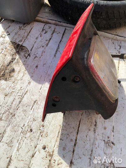 Мазда 323f 1990 г фара левая и правая и другое