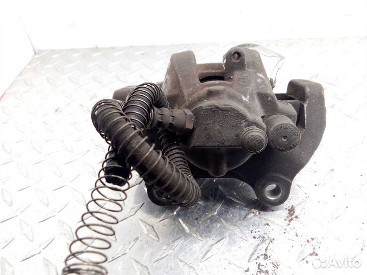 Суппорт задний левый Mercedes S-klasse W221