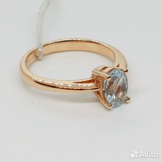 Кольцо с синтетическим камнем Золото