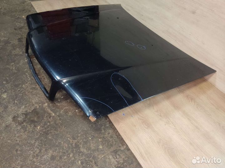 Капот, Volvo 850