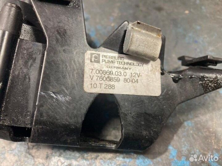 Водяная помпа Peugeot 3008