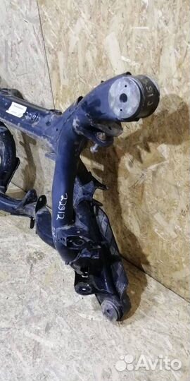 Балка задняя Volkswagen Touareg 2 2013 7PO500041