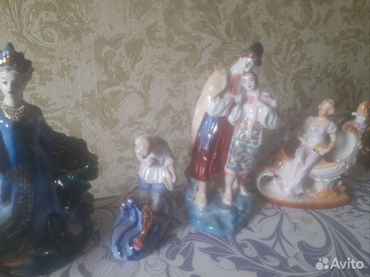 Фарфоровые статуэтки
