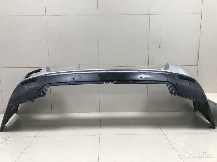 Бампер задний Toyota Highlander