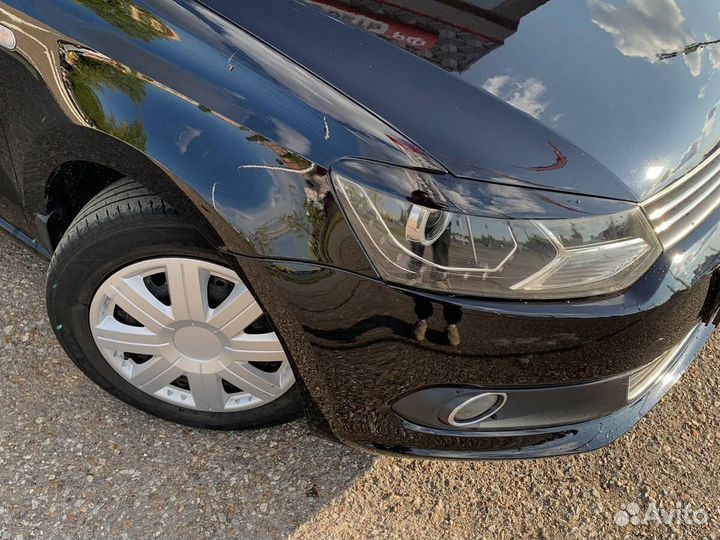 Volkswagen Polo 1.6 AT, 2012, 216 114 км