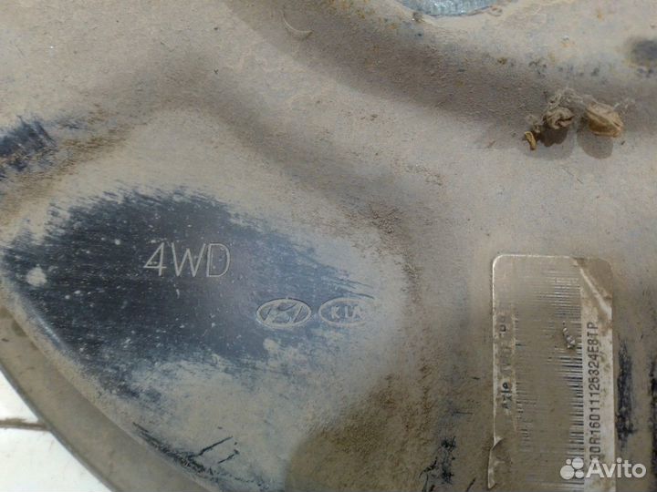 Кожух тормозного диска задний правый 4WD