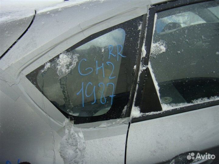 Стекло собачника правое Subaru Impreza GH 2008