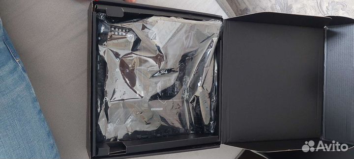 Материнская плата Asus Rog Strix 490-g Gaming